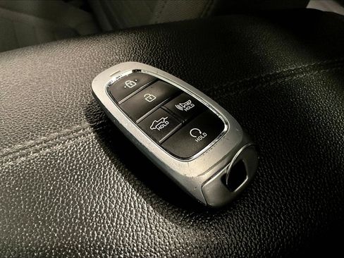 Used 2024 Hyundai Santa Cruz SEL w/ Activity Package image 35