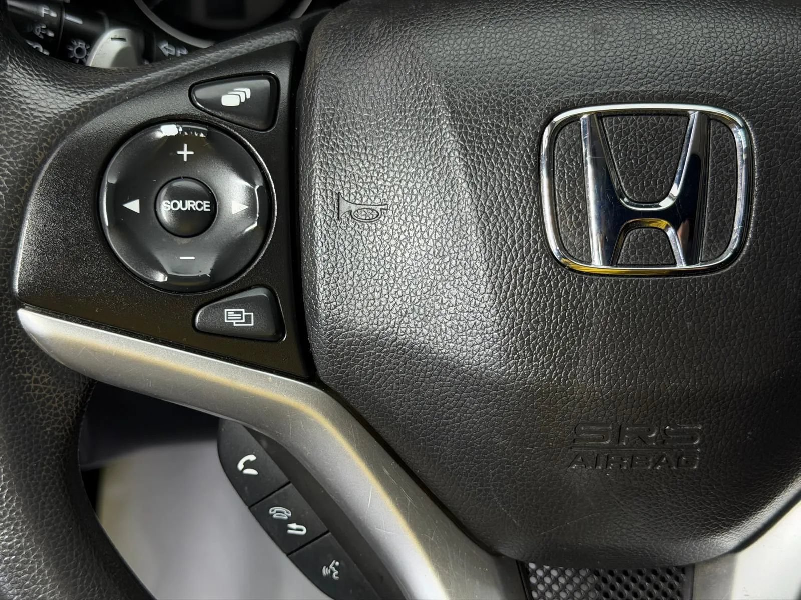 Used 2016 Honda Fit EX image 28