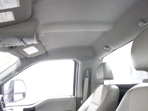 Used 2019 Ford F350 XL w/ Power Equipment Group RWD image 18