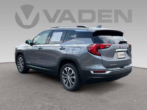 Used 2021 GMC Terrain SLT image 21