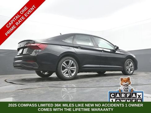 Used 2024 Volkswagen Jetta SE FWD image 60