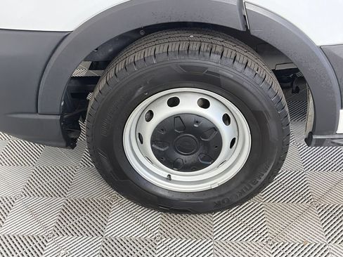 Certified 2023 Ford Transit 250 Low Roof RWD image 8