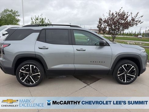 New 2026 Chevrolet Equinox RS FWD image 24