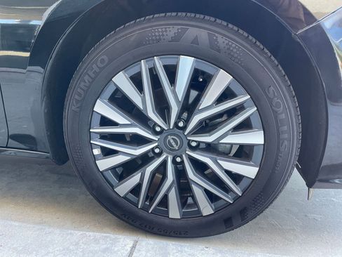 Used 2025 Nissan Altima 2.5 SV image 31