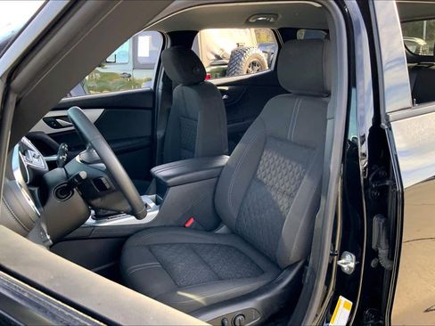 Used 2022 Chevrolet Blazer LT image 8
