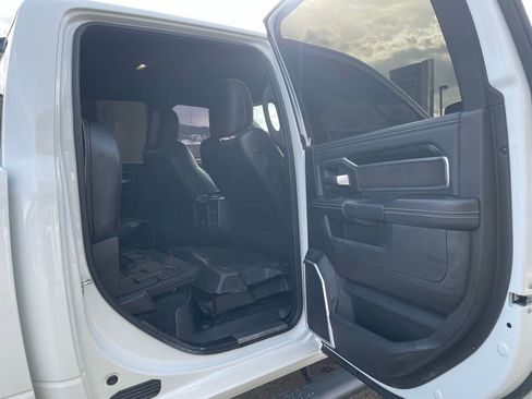 Used 2022 RAM 3500 Laramie w/ Night Edition image 18