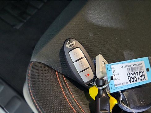 Used 2022 Nissan Frontier PRO-4X w/ Off-Road Protection Package image 32