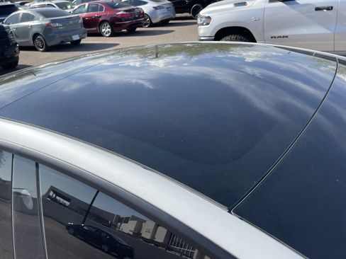Used 2019 Tesla Model 3 Long Range AWD/4WD image 5