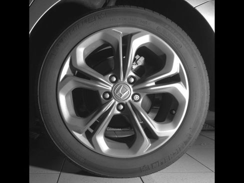 Used 2023 Honda Accord EX image 25