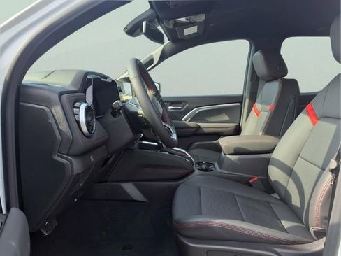 New 2026 Chevrolet Colorado Z71 w/ Z71 Convenience Package 2 AWD/4WD image 16