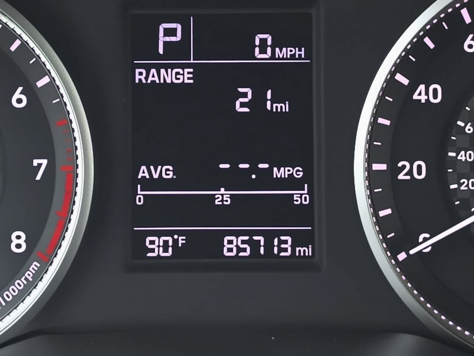 Used 2019 Hyundai Elantra SE FWD image 25