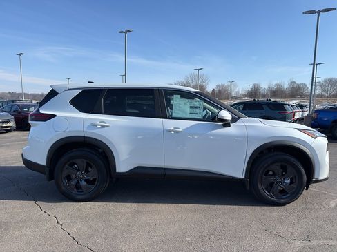 New 2026 Nissan Rogue SV image 8