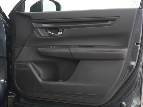 Used 2026 Honda CR-V Sport image 12