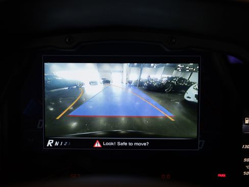 Used 2018 Lamborghini Aventador S image 21