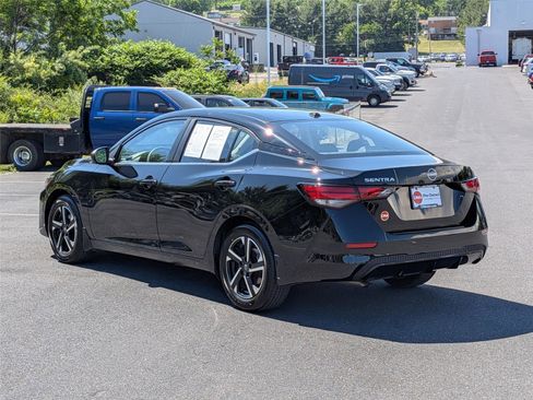 Certified 2025 Nissan Sentra SV w/ All-Weather Package FWD image 7