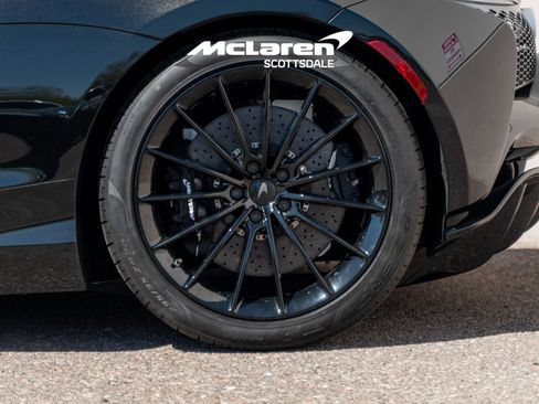 New 2026 McLaren Artura RWD image 27