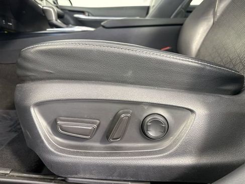 Used 2019 Toyota Camry XSE FWD image 22