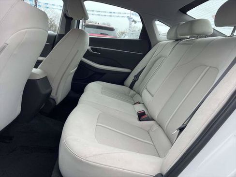 Used 2023 Hyundai Sonata SEL FWD image 16