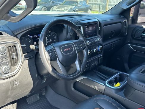 Used 2020 GMC Sierra 2500 AT4 w/ AT4 Premium Package AWD/4WD image 21