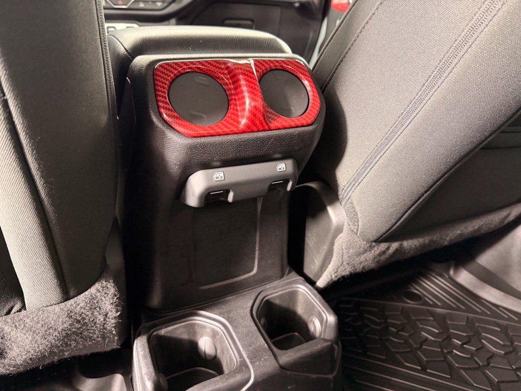 Used 2021 Jeep Gladiator Sport AWD/4WD image 16