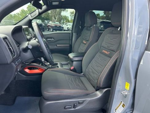 Used 2025 Nissan Frontier Pro-X w/ Tow Package image 14