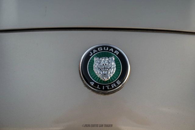 Used 2000 Jaguar XK8 Convertible RWD image 54