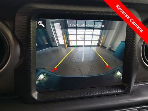 Used 2020 Jeep Gladiator Sport w/ Quick Order Package 24S image 10