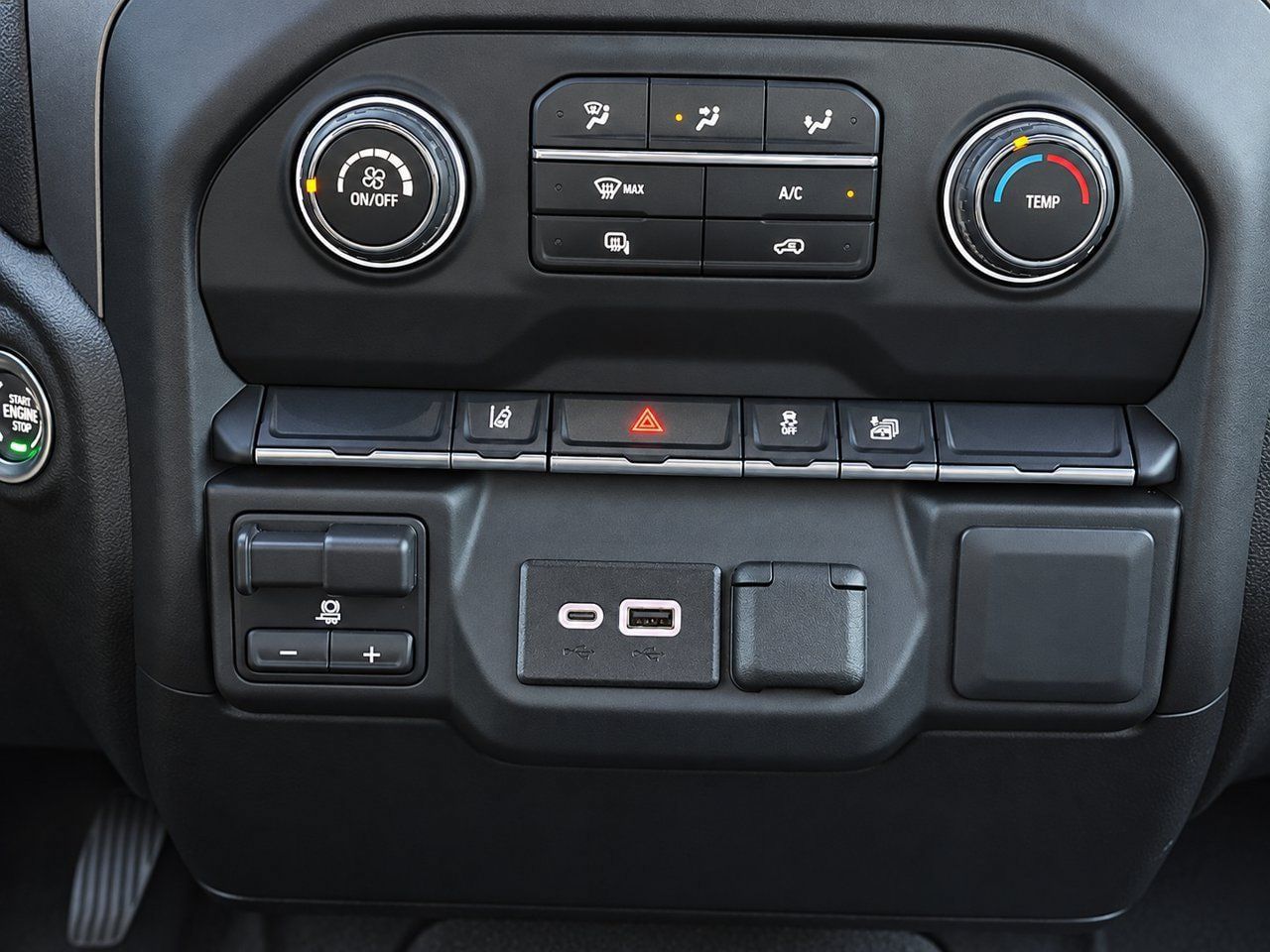 Certified 2025 Chevrolet Silverado 2500 Custom AWD/4WD image 21