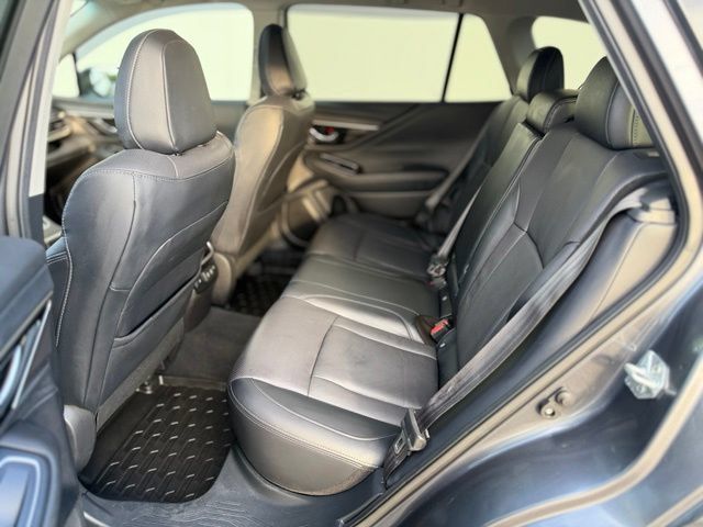 Used 2022 Subaru Outback Limited AWD/4WD image 24