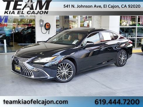 Used 2023 Lexus ES 300h w/ Premium Package image 1