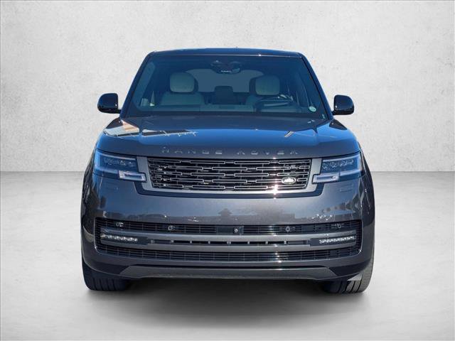 Certified 2025 Land Rover Range Rover SE AWD/4WD image 2