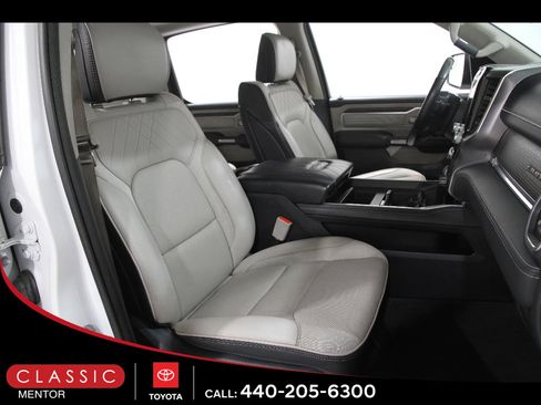 Used 2022 RAM 1500 Limited AWD/4WD image 19