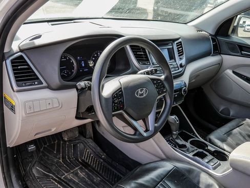 Used 2017 Hyundai Tucson SE FWD image 40