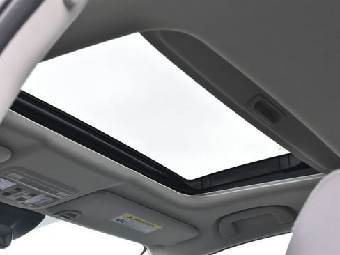 Used 2021 Honda Civic EX-L image 39