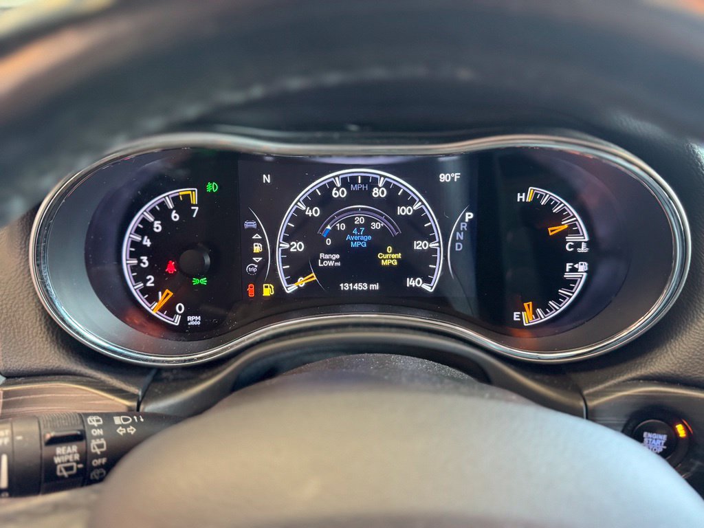 Used 2019 Jeep Grand Cherokee Altitude AWD/4WD image 14