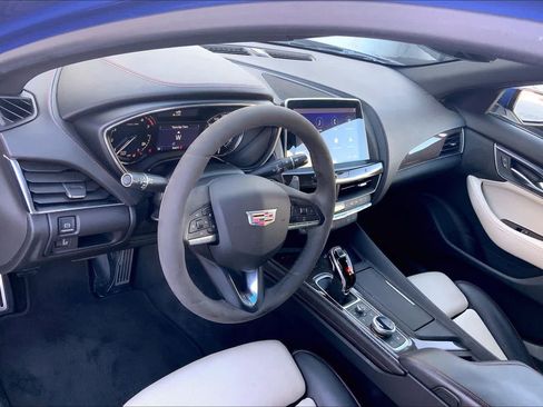 Used 2021 Cadillac CT5 Sport w/ Climate Package RWD image 2