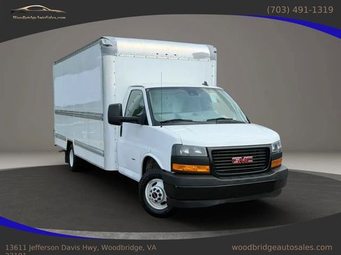 Used 2021 GMC Savana 3500 Extended w/ Power Convenience Package RWD image 1