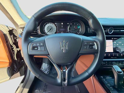 Used 2021 Maserati Quattroporte S image 39