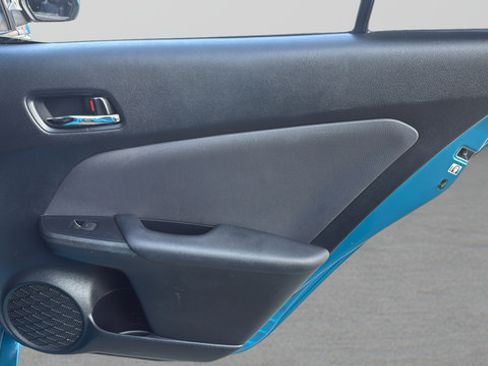 Used 2021 Toyota Prius Prime Limited FWD image 27