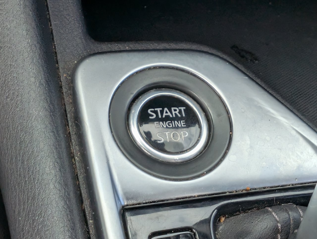 Used 2024 Nissan Sentra SV FWD image 20