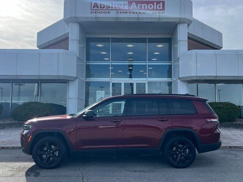 Certified 2023 Jeep Grand Cherokee L Laredo image 3