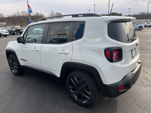 Used 2021 Jeep Renegade Latitude image 5