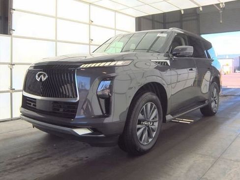 Certified 2026 INFINITI QX80 Pure image 1