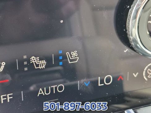 Used 2026 GMC Yukon Denali AWD/4WD image 23