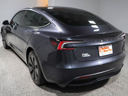 Used 2025 Tesla Model 3 Long Range RWD image 9