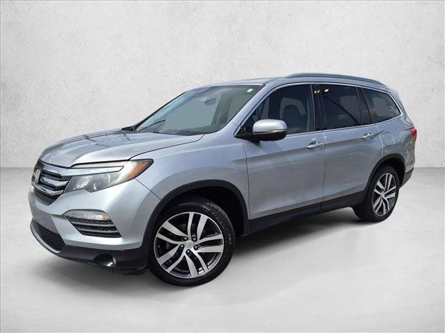 Used 2017 Honda Pilot Elite image 2