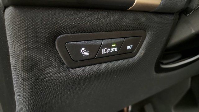 Used 2024 BMW iX xDrive50 w/ Premium Package AWD/4WD image 50
