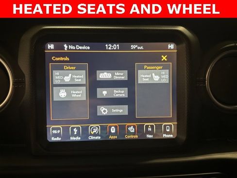 Used 2019 Jeep Wrangler Unlimited Sahara image 22