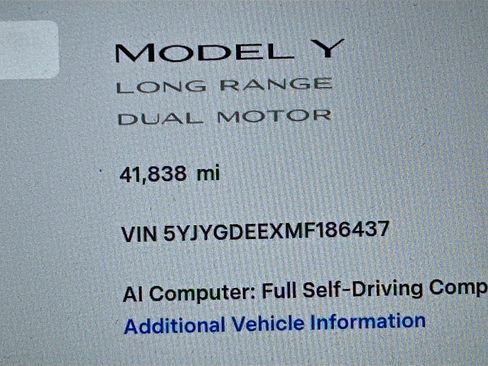 Used 2021 Tesla Model Y Long Range AWD/4WD image 18