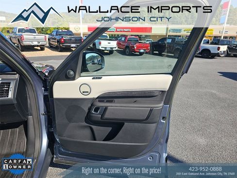 Used 2023 Land Rover Discovery HSE R-Dynamic image 27